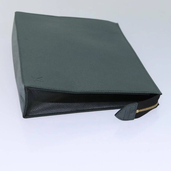 LOUIS VUITTON Taiga Posh Toilet 25 Pouch SPO Epicea LV Auth 83279 - Picture 12 of 14